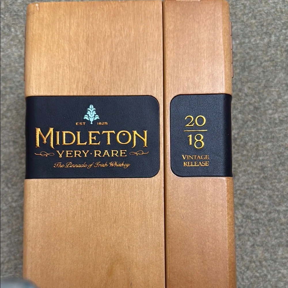 Midleton Whiskey Wooden Box 2018